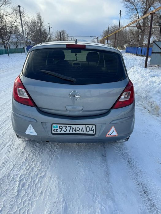 Опель корса д 2008 года