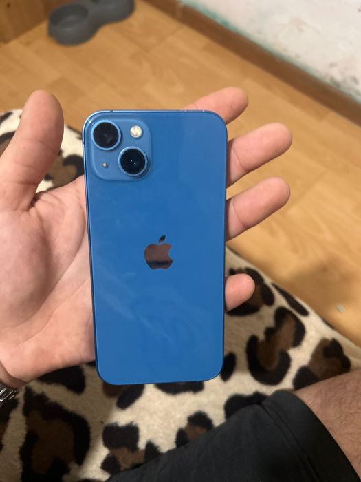 Vand Schimb IPhone 13