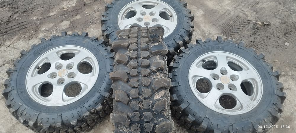 Anvelope simex noi r 16 cu jante pajero pinin