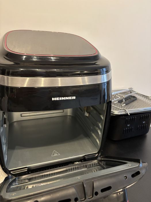 Friteuza cu aer cald Heinner Aifryer Crystal Clear HAF-B2000FB