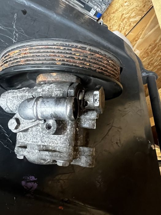 Pompa servo vw crafter 2.5 euro 4