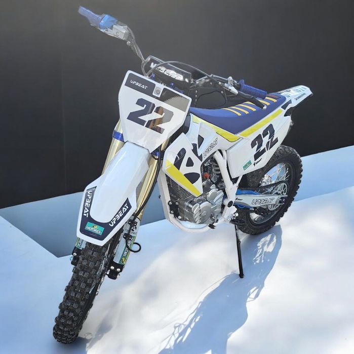 Кросов мотор “UpBeat TC 250cc cross” със стартер крос/ендуро Husqvarna Design