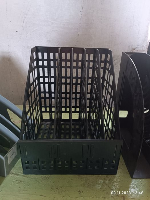 Лоток канцелярский б/у