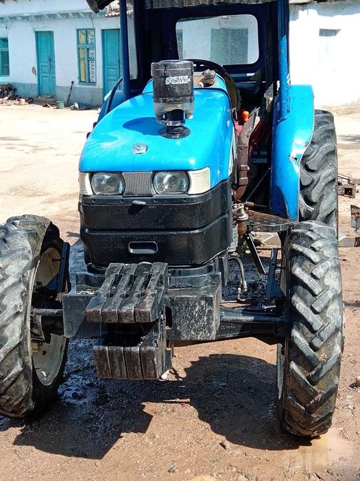 Nev holland TT 40 Mini traktor sotiladi narxi 13.000$ Chust Namangan