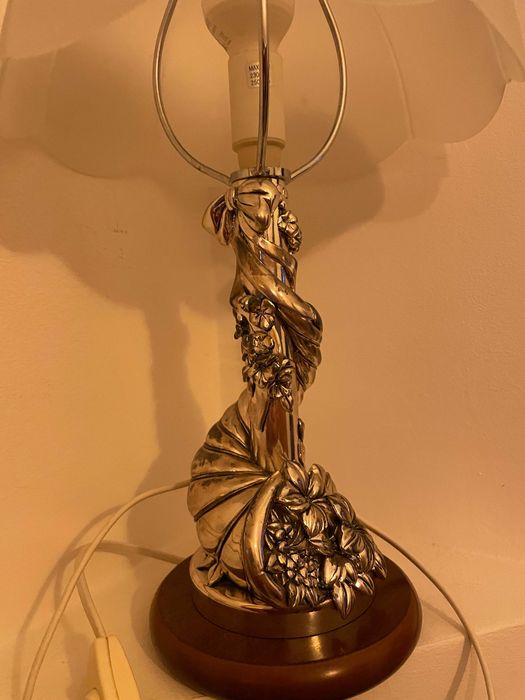 Veioza/lampa alpaca-like lemn vintage abajur sticla E14 35cm anii 1990