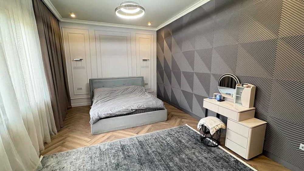 5комнатный дом в центре