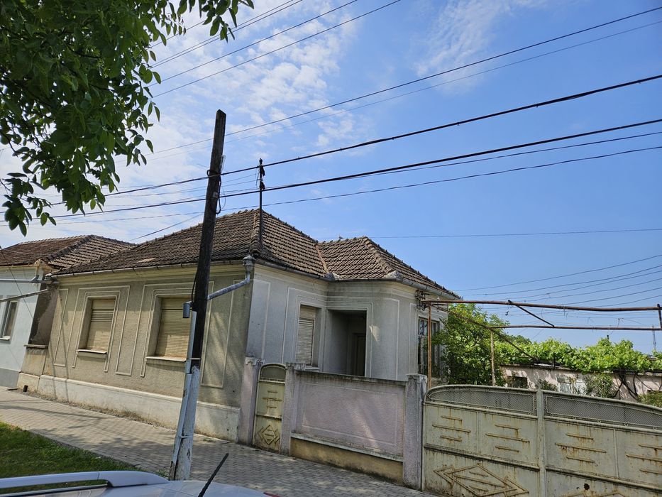 Proprietate deosebită cu 2 case – Comuna Păuliș