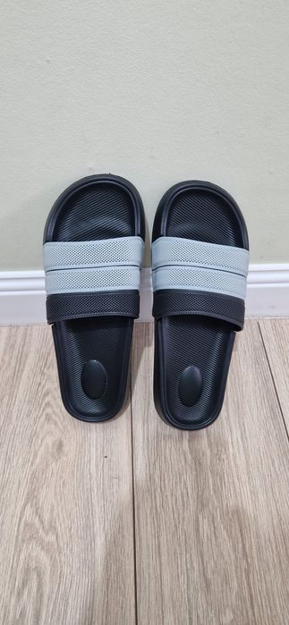 Шлепанцы абсолютно новые