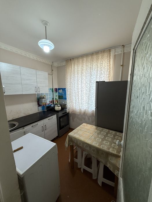 1 хонали уй ижарага берилади