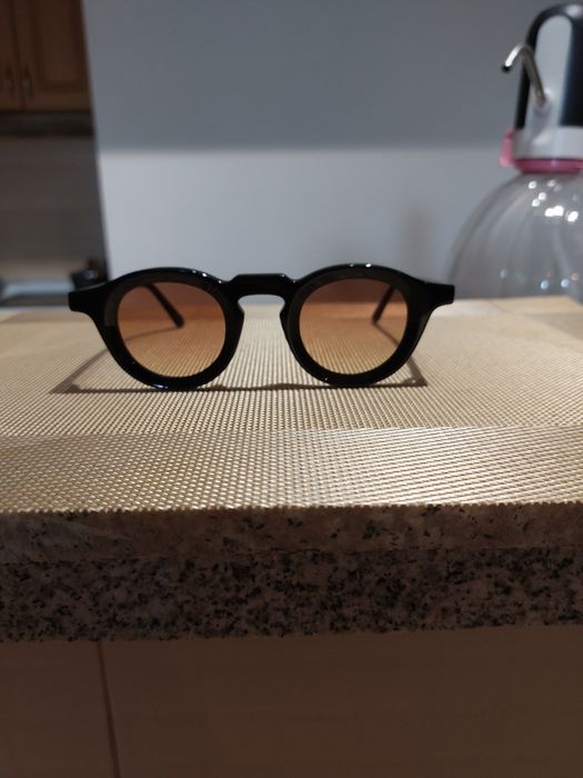 Елегантни рамки за очила