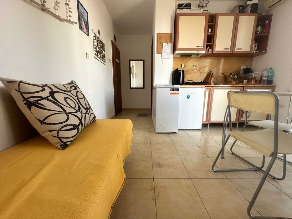 Продава се Двустаен апартамент в к.к. Слънчев бряг - 40 кв.м за 1213 €/кв.м - Снимка #2