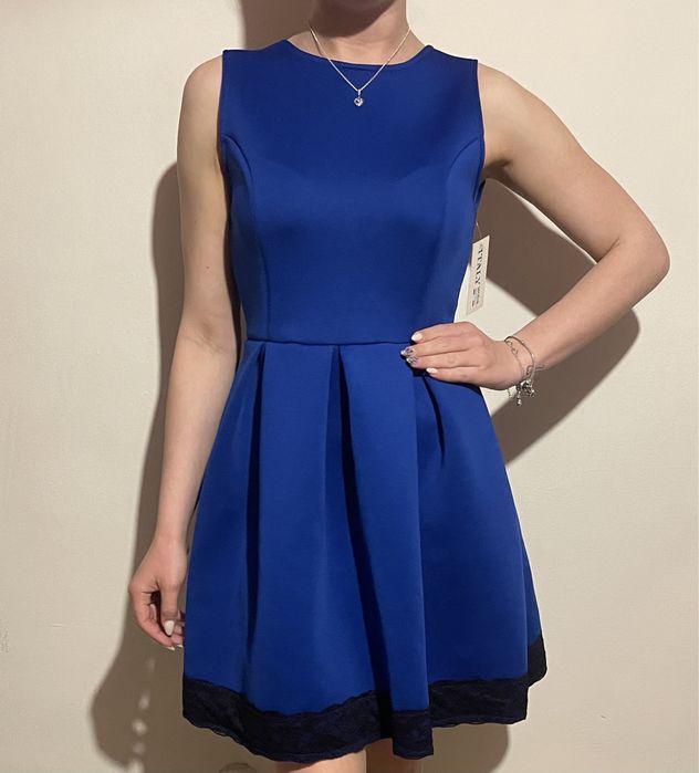 Дамска рокля.