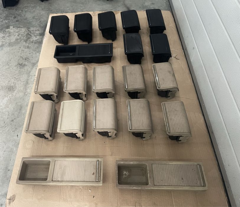 Пепелници и конзоли за бмв 3та серия Е46