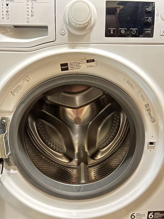 Пералня HotPoint Ariston