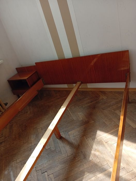 Здрава спалня от социализма за матрак 1.90м/1.44 см