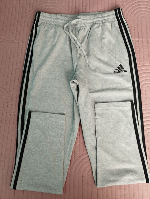 Adidas оригинална долница