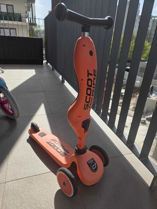 Trotinetă 2 în 1 Scoot & Ride Highwaykick – stare bună
