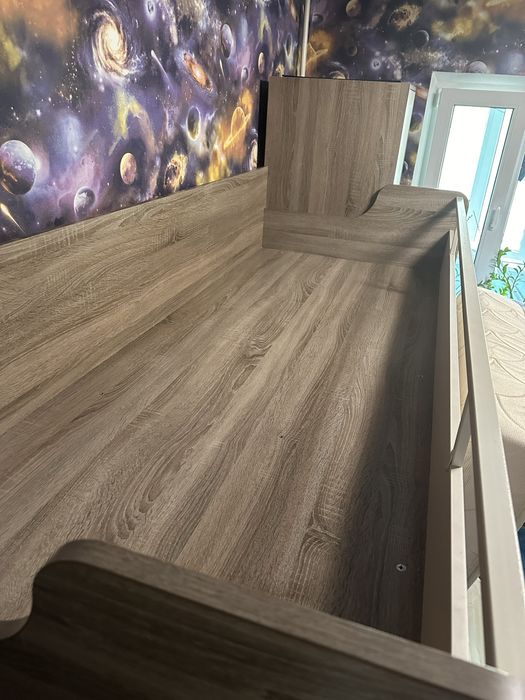 Кровать - чердак Лондон