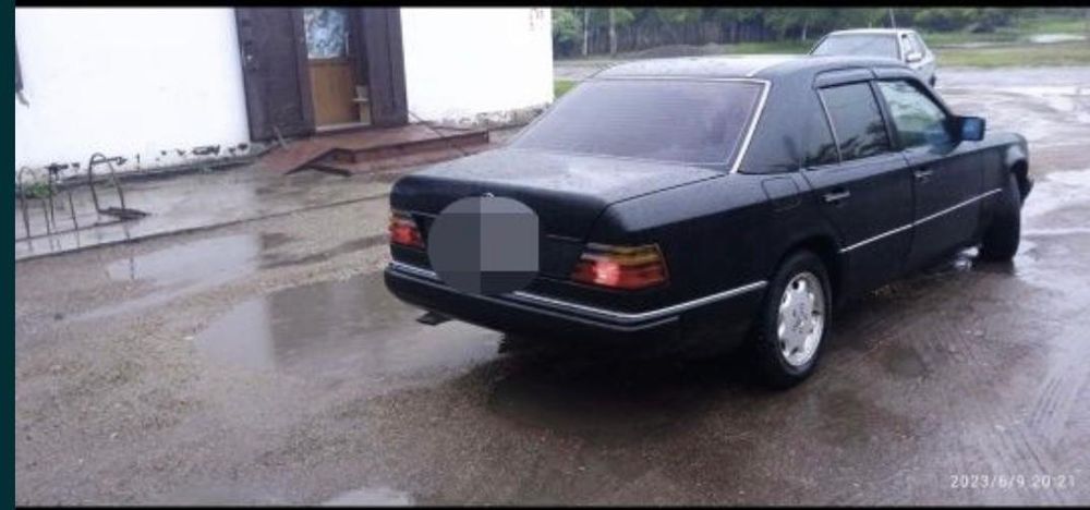 Продам Мерседес  w124