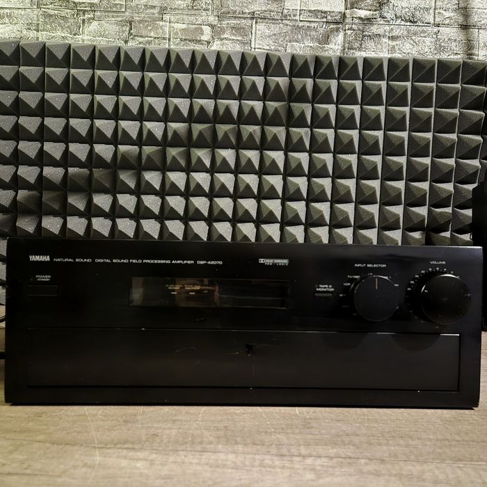 21 килограмов  Yamaha DSP-A2070 с проблем