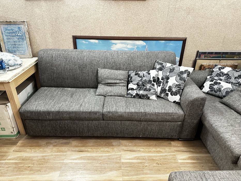 Диван угловой