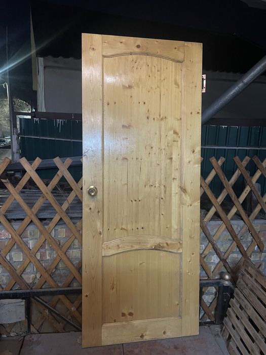 Продам дверь 3 шт
