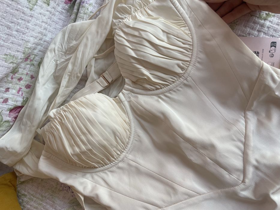 Бяла рокля Oh Polly