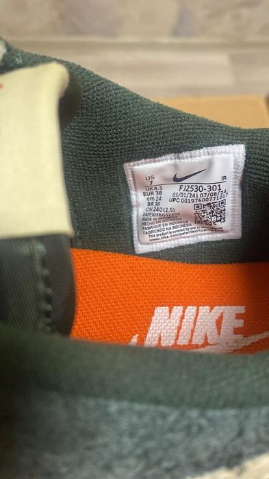 Продам абсолютно новые кроссовки