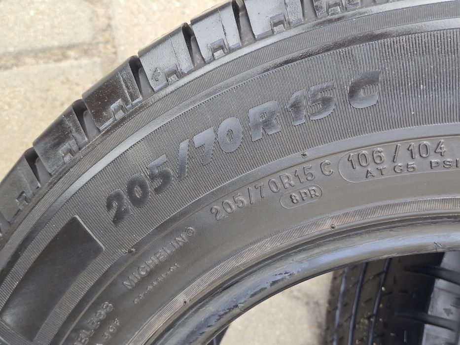 205 70 15 c Michelin