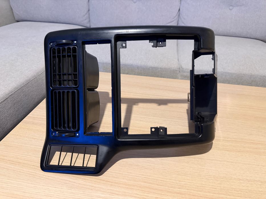 Централна конзола за VW Polo 6n1 (1994-1999)