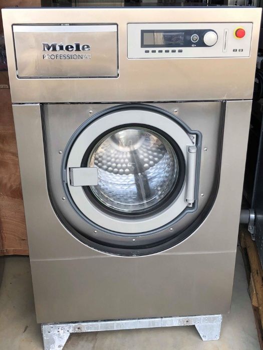 Професионални Перални Миеле-13-16 кг. 2014г. модел. 2 броя