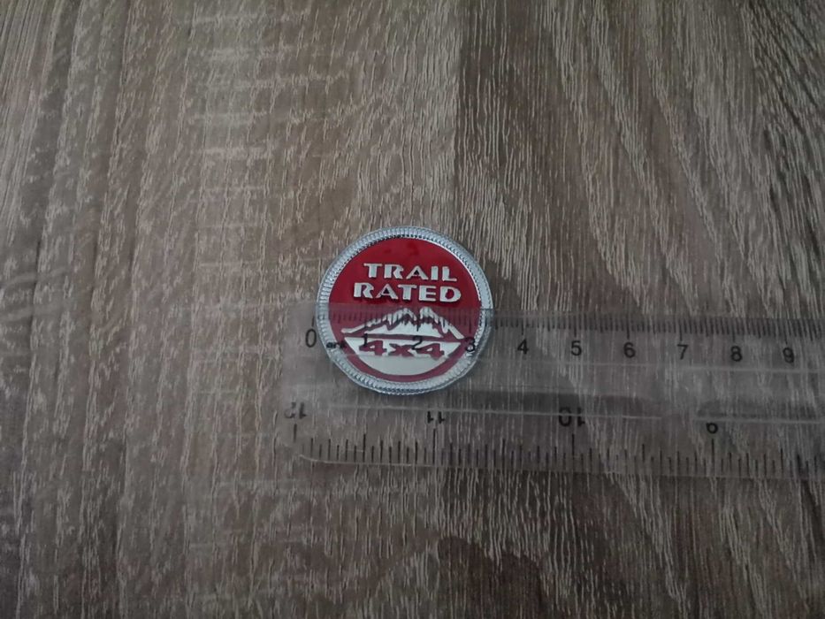 емблема червен кръг Trailrated 4x4 за Jeep