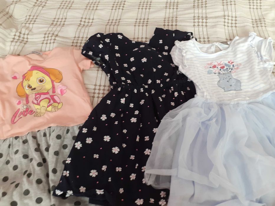 Нови рокли за момиче