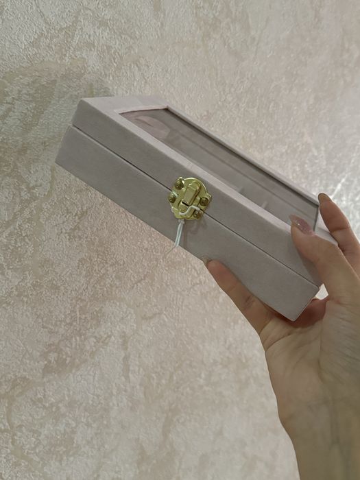 Продаю новая шкатулка и новые бигуди