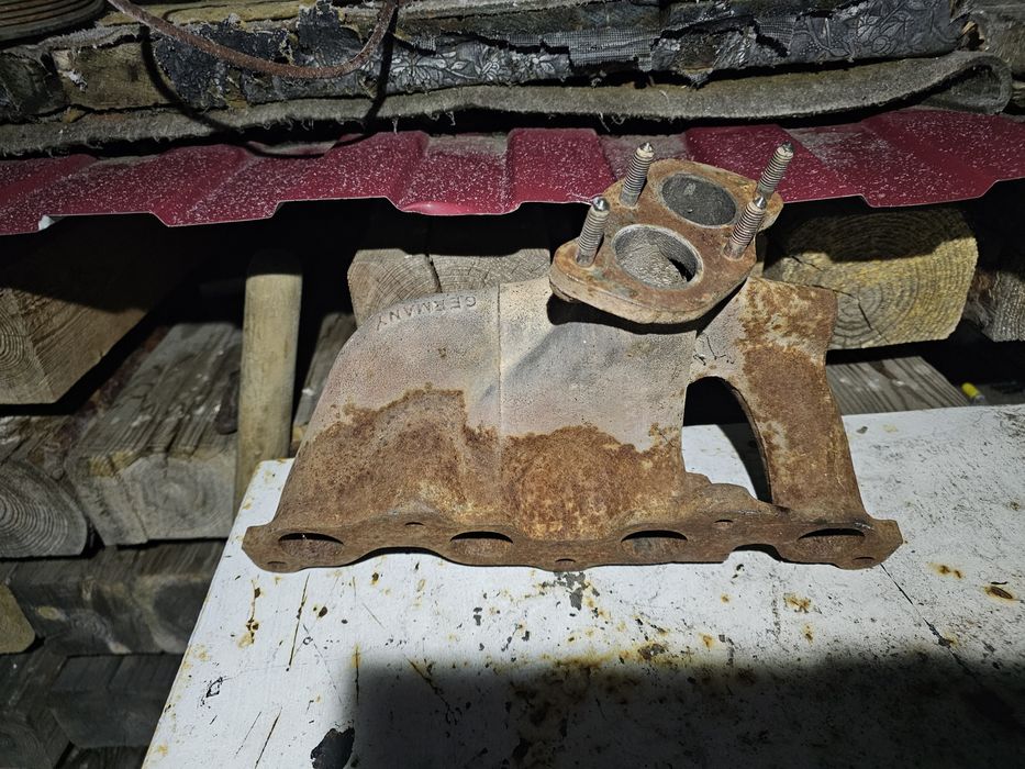 Выпускной коллектор гольф3 1.6 abu