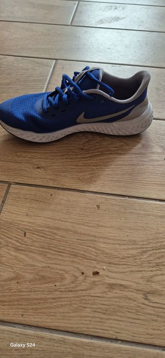 Adidași Nike băieți