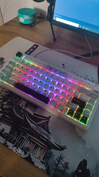 Срочно продаю игровой комп в сборе !!!