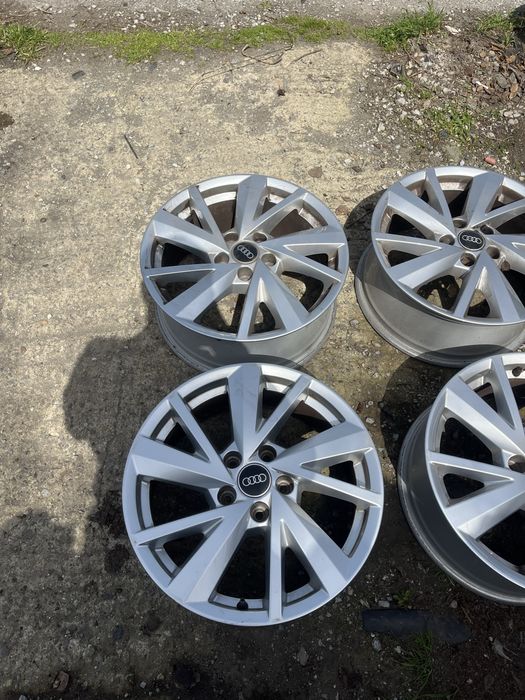 Продавам оригинални джанти за Audi Q-2/ ауди кю-2/ 17 цола 5х112 57.1/ 7,0Jx17H2 ET 45/ подходящи и за VW Skoda/шкода