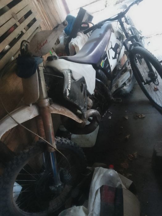 Honda cr 250 2t de vânzare