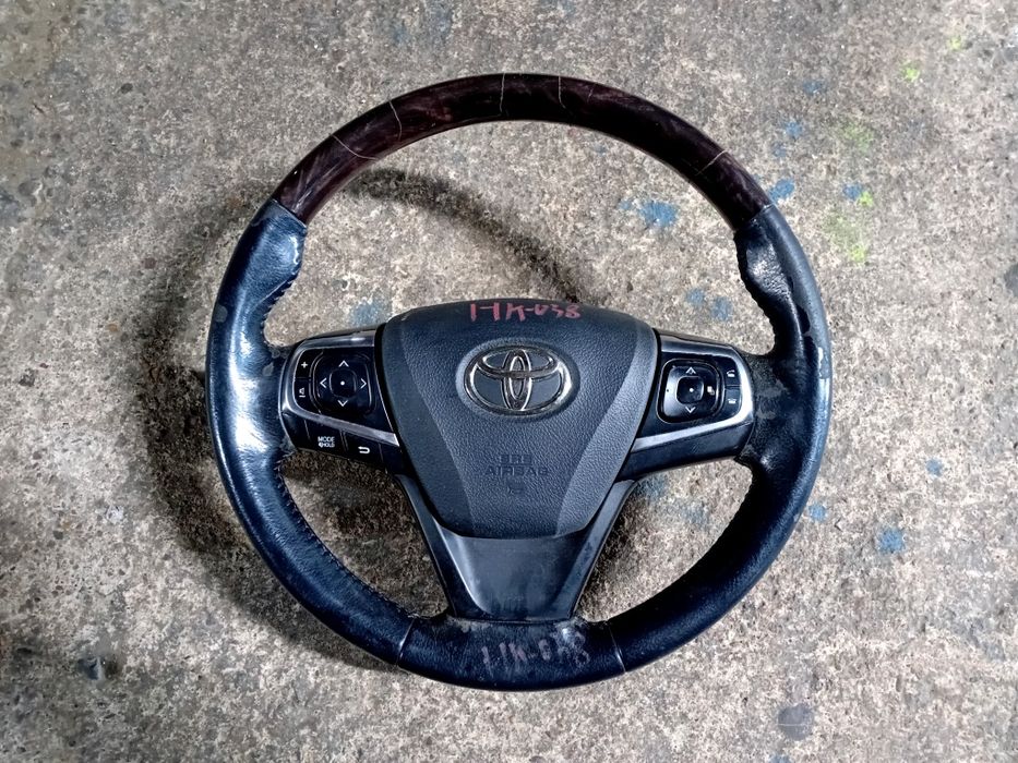 Мультируль Toyota Camry 55