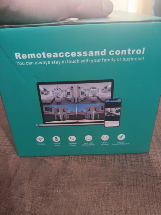 Тройно камера за видеонаблюдение