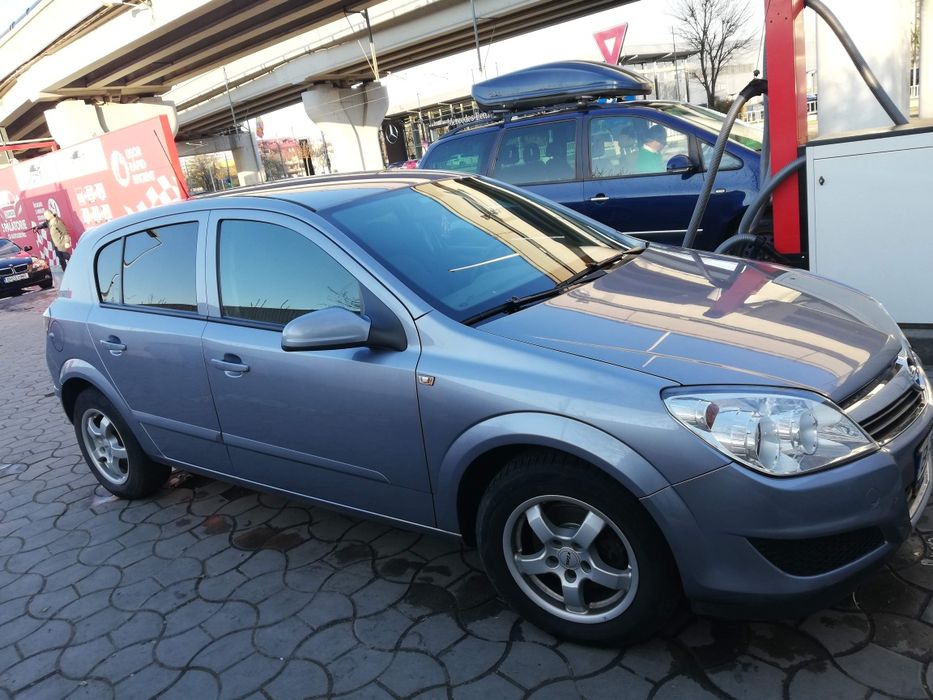 Vând Opel Astra h