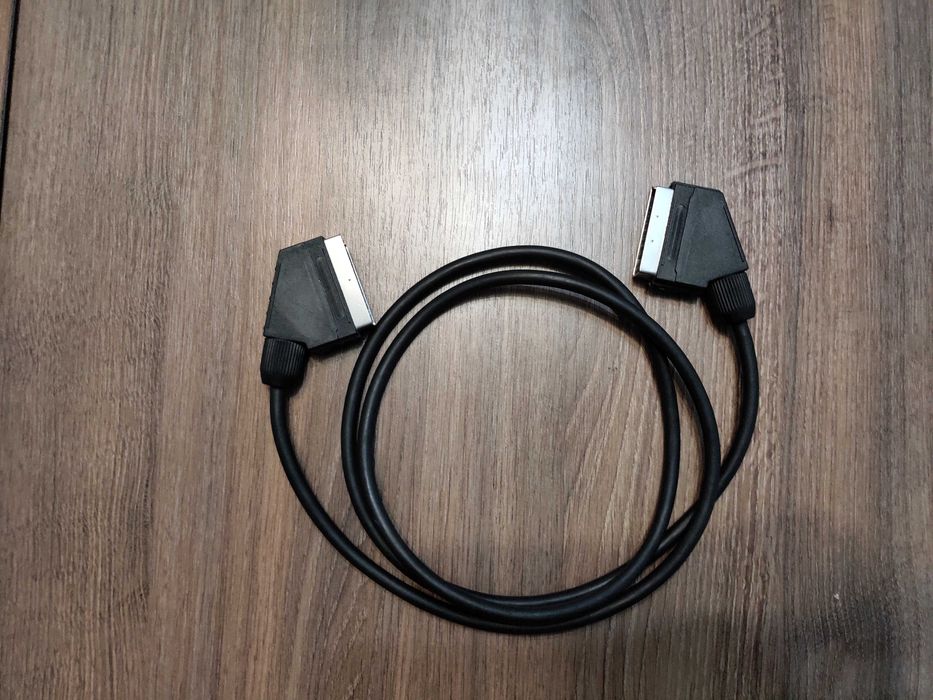 Кабель Scart - Scart