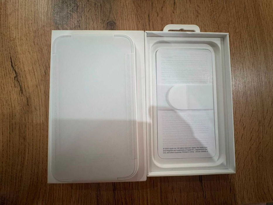 Apple iPhone Air MagSafe Battery оригинал — новый