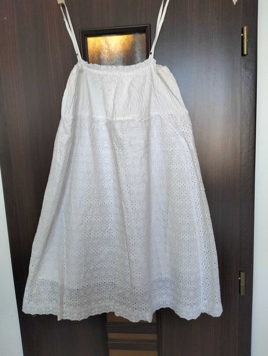 Rochie brodata dantela captusita