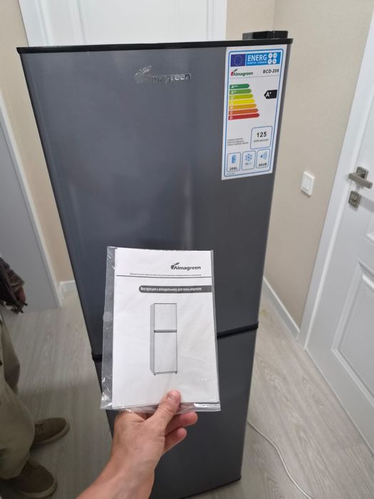 Продам холодильник