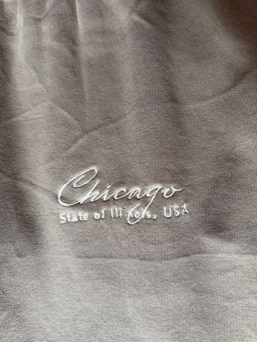 Чисто нов, бежов анцуг с ластик и бродерия Pull&Bear