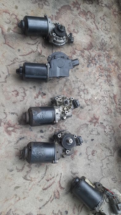 Продам    Дворник      моторчик