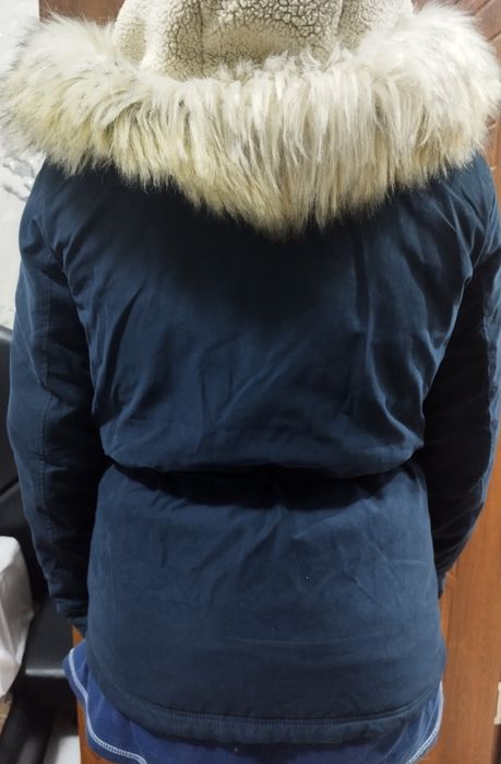 Тъмно синя дамска шубичка