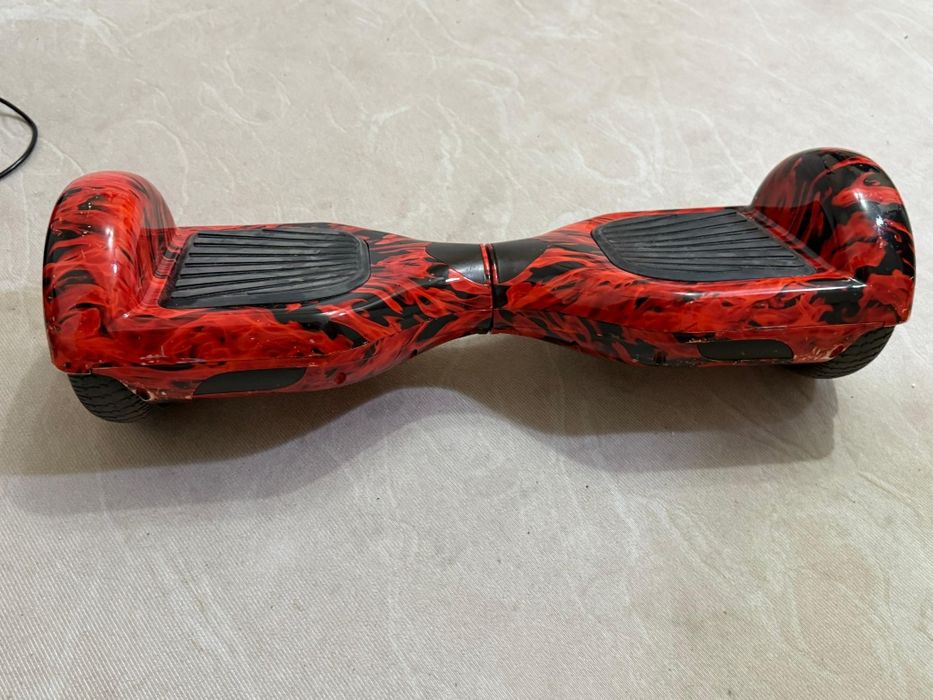 Гироскутор б/у, красно-черный